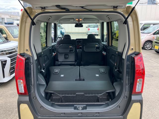タント ファンクロスターボ　前席シートヒーター　キーフリーシステム　保証　新車保証・まごころ保証　１年間・走行距離無制限付き　前席シートヒーター　電動パーキングブレーキ　両側電動スライドドア　ＬＥＤフォグランプ　ＬＥＤヘッドランプ　キーフリーシステム（15枚目）