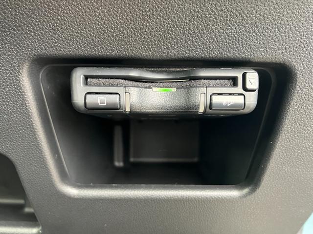 ＥＴＣ付きで高速道路料金所は現金不要。高速料金割引も受けられ、スマートインターチェンジも通過出来て大変便利ですよ！