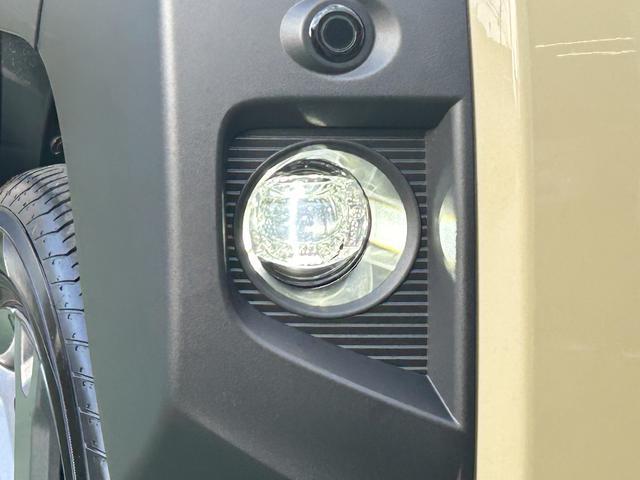 タフト Ｇダーククロムベンチャー　前席シートヒーター　全方位カメラ　保証１年間距離無制限付き　ＬＥＤヘッドランプ　ＬＥＤフォグランプ　１５インチアルミホイール　オート格納ドアミラー　キーフリーシステム　電動パーキングブレーキ　オートライト　前席シートヒーター（25枚目）