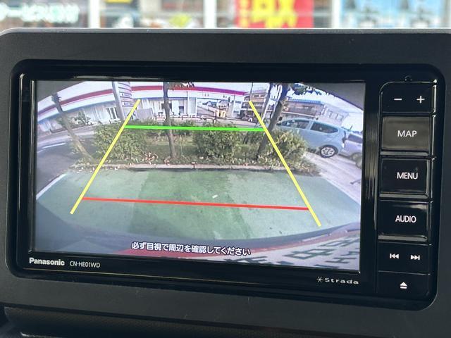 バックカメラ付きでナビを取り付けますと連動し車庫入れもラクラク！