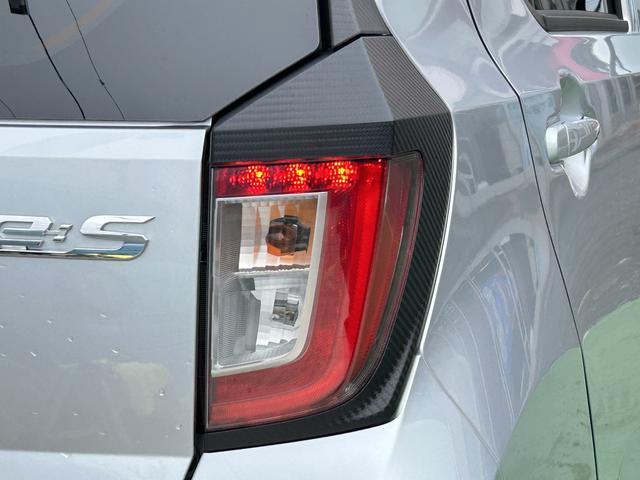 ミライース X SAIII バックカメラ LEDヘッドランプ キーレス 保証 新車保証・まごころ保証 1年間・走行距離無制限付き LEDヘッドランプ キーレス パワーウインドウ バックカメラ 電動格納ドアミラー コーナーセンサー アイドリングストップ(17枚目)