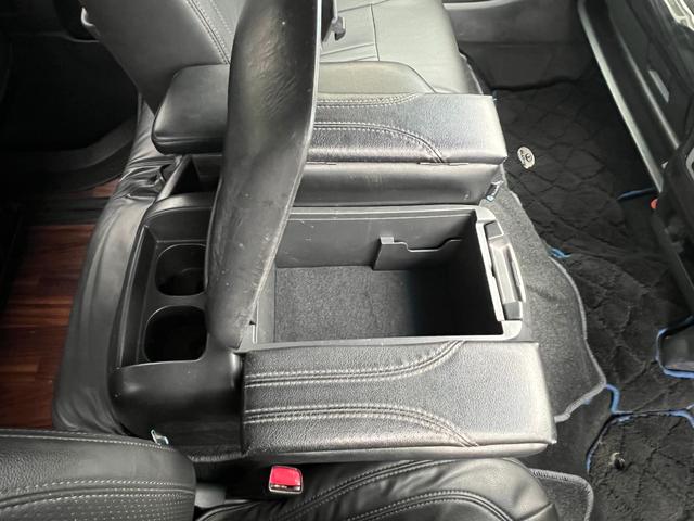 ハイエースワゴン GL アイシート2脚 新品Weds16AW 4WD 社外オートステップ SDナビ バックモニター 後席モニター パワスラ ETC ミラー一体型バックモニター(48枚目)