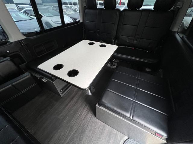 ハイエースワゴン ＧＬ　内装架装　ベッドキット　４ＷＤ　社外１７ＡＷ　ローダウン　社外８型ＨＤＤナビ　バックモニター　１０．２型後席モニター　パワスラ　ＥＴＣ　社外レーダー（15枚目）