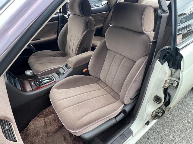 ローレル メダリスト 新品スターシャーク14AW タイヤ 新品社外車高調 純正オーディオ パワーウィンドウ 電格ミラー オートライト(13枚目)