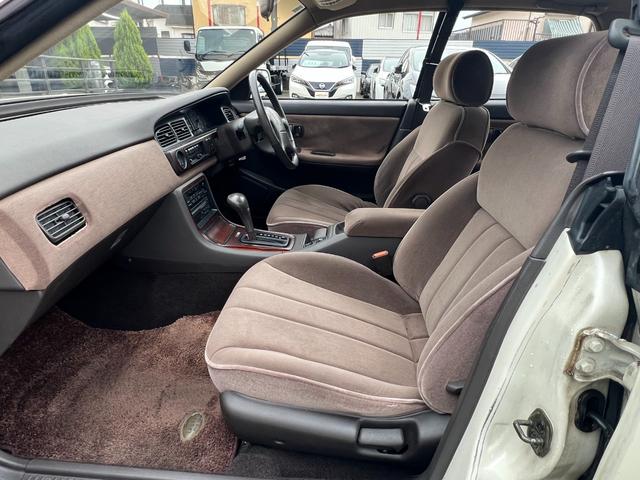 ローレル メダリスト 新品スターシャーク14AW タイヤ 新品社外車高調 純正オーディオ パワーウィンドウ 電格ミラー オートライト(14枚目)