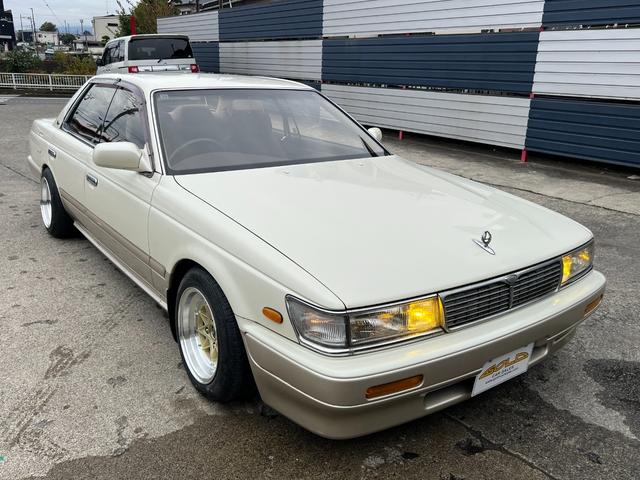 ローレル メダリスト 新品スターシャーク14AW タイヤ 新品社外車高調 純正オーディオ パワーウィンドウ 電格ミラー オートライト(23枚目)