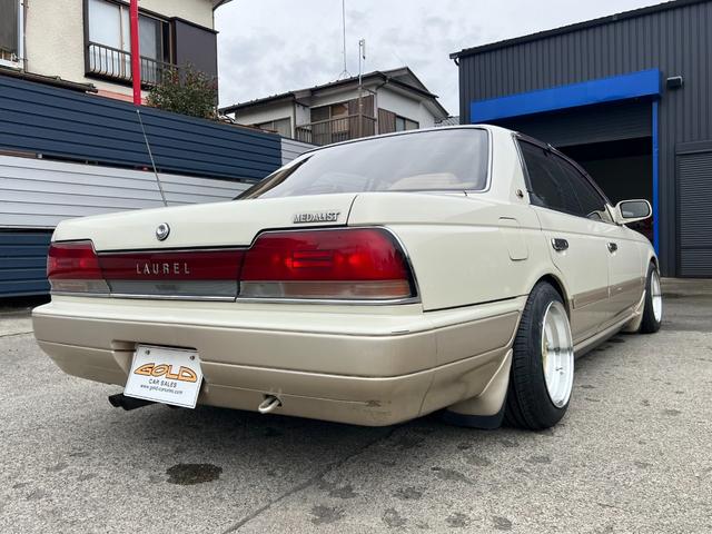 ローレル メダリスト 新品スターシャーク14AW タイヤ 新品社外車高調 純正オーディオ パワーウィンドウ 電格ミラー オートライト(32枚目)