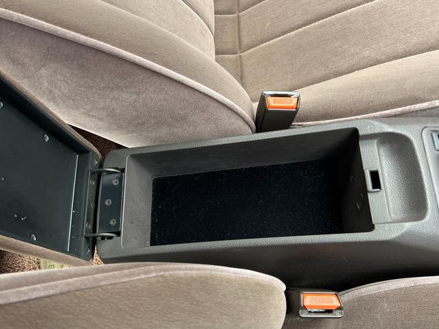 ローレル メダリスト 新品スターシャーク14AW タイヤ 新品社外車高調 純正オーディオ パワーウィンドウ 電格ミラー オートライト(41枚目)