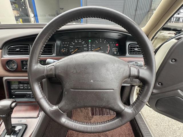 ローレル メダリスト 新品スターシャーク14AW タイヤ 新品社外車高調 純正オーディオ パワーウィンドウ 電格ミラー オートライト(43枚目)