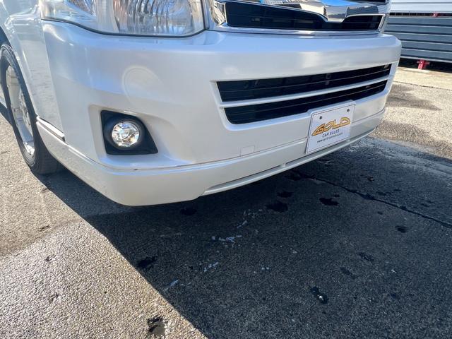 ハイエースワゴン ＧＬ　内装架装　ｉＳｅａｔ２脚　社外エアロ　ＭＫＷ１６ＡＷ　ローダウン　社外ＳＤナビ　バックモニター　１０．１型後席モニター　ＥＴＣ　パワスラ　前後式ドラレコ（7枚目）