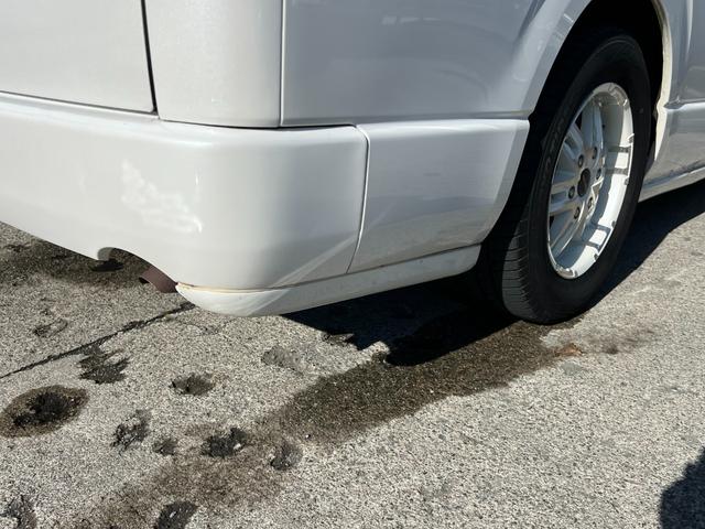 ハイエースワゴン ＧＬ　内装架装　ｉＳｅａｔ２脚　社外エアロ　ＭＫＷ１６ＡＷ　ローダウン　社外ＳＤナビ　バックモニター　１０．１型後席モニター　ＥＴＣ　パワスラ　前後式ドラレコ（9枚目）