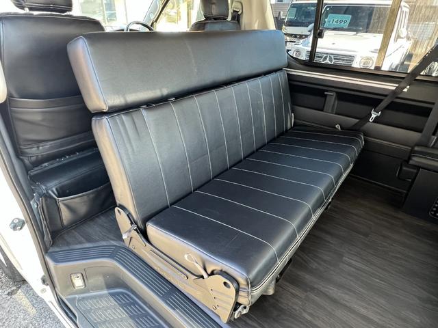 ハイエースワゴン ＧＬ　内装架装　ｉＳｅａｔ２脚　社外エアロ　ＭＫＷ１６ＡＷ　ローダウン　社外ＳＤナビ　バックモニター　１０．１型後席モニター　ＥＴＣ　パワスラ　前後式ドラレコ（19枚目）