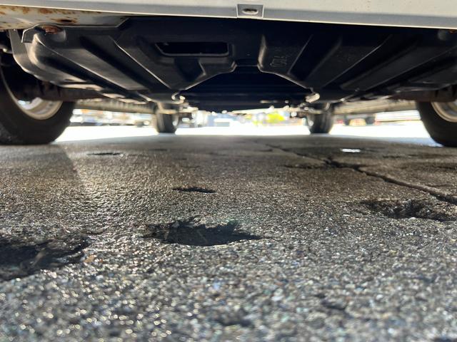 ハイエースワゴン ＧＬ　内装架装　ｉＳｅａｔ２脚　社外エアロ　ＭＫＷ１６ＡＷ　ローダウン　社外ＳＤナビ　バックモニター　１０．１型後席モニター　ＥＴＣ　パワスラ　前後式ドラレコ（46枚目）