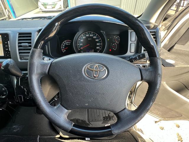 ハイエースワゴン ＧＬ　内装架装　ｉＳｅａｔ２脚　社外エアロ　ＭＫＷ１６ＡＷ　ローダウン　社外ＳＤナビ　バックモニター　１０．１型後席モニター　ＥＴＣ　パワスラ　前後式ドラレコ（55枚目）