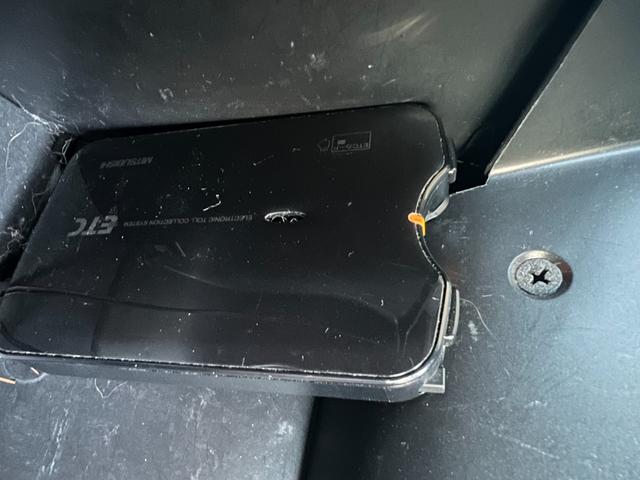 ハイエースワゴン ＧＬ　内装架装　ｉＳｅａｔ２脚　社外エアロ　ＭＫＷ１６ＡＷ　ローダウン　社外ＳＤナビ　バックモニター　１０．１型後席モニター　ＥＴＣ　パワスラ　前後式ドラレコ（58枚目）