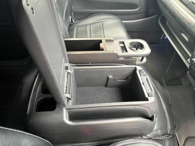 ハイエースワゴン ＧＬ　内装架装　ベッドキット　社外１８ＡＷ　オーバーフェンダー　ローダウン　社外テール　社外１１型ナビ　バックモニター　１０．２型後席モニター　ドラレコ付デジタルインナーミラー　ＥＴＣ　パワスラ社外レーダー（51枚目）