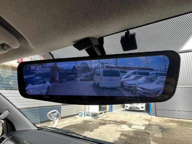 ハイエースワゴン ＧＬ　内装架装　ベッドキット　社外１８ＡＷ　オーバーフェンダー　ローダウン　社外テール　社外１１型ナビ　バックモニター　１０．２型後席モニター　ドラレコ付デジタルインナーミラー　ＥＴＣ　パワスラ社外レーダー（53枚目）