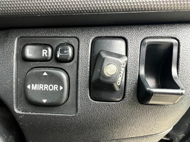 ハイエースワゴン 　ＧＬ　内装架装　ベッドキット　ローダウン　社外テール　社外メモリーナビ　バックモニター　シートカバー　ＬＥＤヘッドライトバルブ（48枚目）