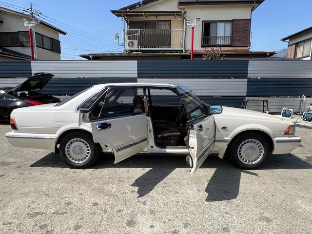 日産 グロリア