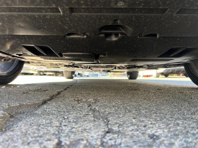 プリウス G 純正8型ディスプレイナビ パノラミックビューモニター ビルトインETC2.0 プリクラッシュセーフティ BSM SEA クリアランスソナー レーンディパーチャーアラート 前席シートヒーター クルコン(31枚目)