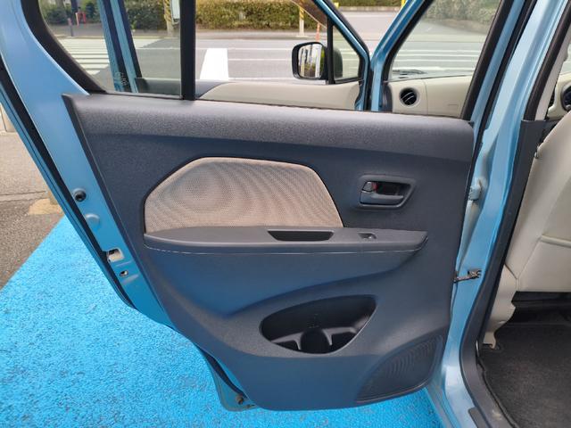 ワゴンＲ ＦＸ　禁煙　ＢＬＵＥＴＯＯＴＨ　キーレス　盗難防止　フルフラット　ナビＴＶ　ＥＴＣ装着車　衝突安全ボディ　ＤＶＤプレーヤー　ＵＳＢ　記録簿有り　Ａストップ　ワンセグ　ＡＵＴＯエアコン　誤発信抑制機能（36枚目）