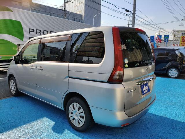 セレナ ２０Ｓ　ワンオーナー　実走行１万キロ台（9枚目）