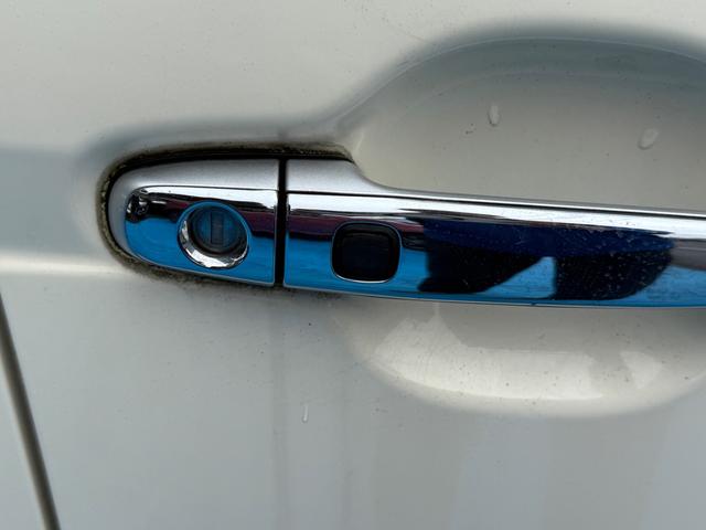 ポルテ Ｆ　プッシュスタート　ナビゲーション　地デジＴＶ　パワースライドドア　バックモニター　ステアリングリモコン　ＥＴＣ　ウィンカーミラー　ドライブレコーダ　コーナーセンサー　取説・保証書　実走行１万キロ台（7枚目）