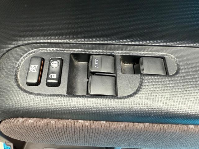 ポルテ Ｆ　プッシュスタート　ナビゲーション　地デジＴＶ　パワースライドドア　バックモニター　ステアリングリモコン　ＥＴＣ　ウィンカーミラー　ドライブレコーダ　コーナーセンサー　取説・保証書　実走行１万キロ台（36枚目）