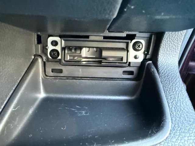 セレナ ハイウェイスター Vセレクション ワンオーナー スマートキー 両側パワースライドドア ウィンカーミラー(29枚目)