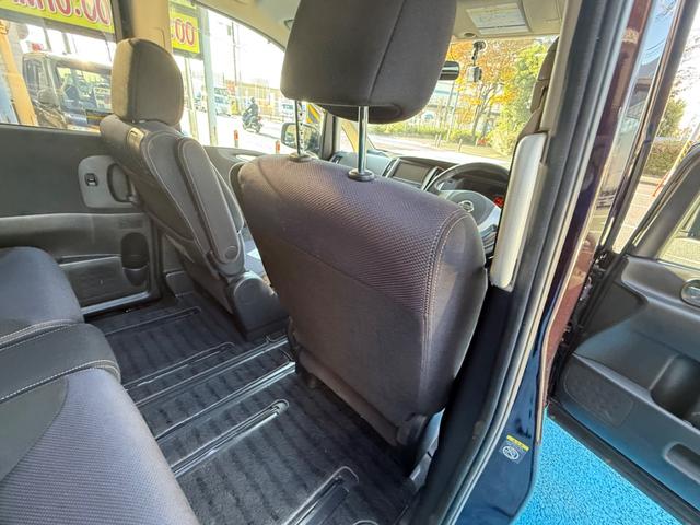 セレナ ハイウェイスター Vセレクション ワンオーナー スマートキー 両側パワースライドドア ウィンカーミラー(30枚目)