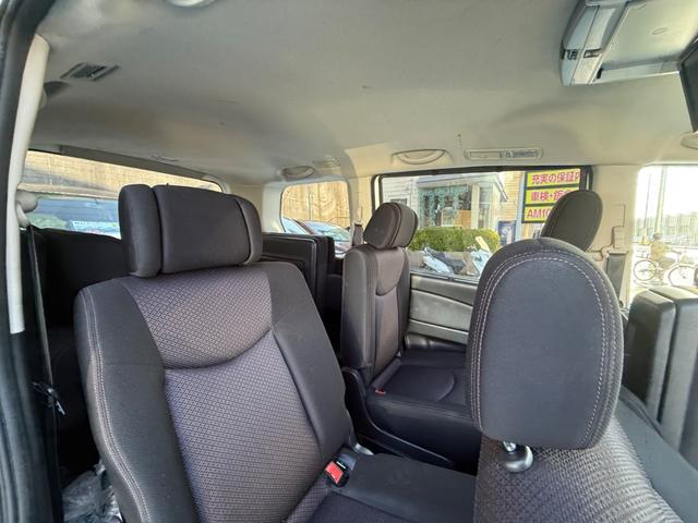 セレナ ハイウェイスター Vセレクション プッシュスタート ナビゲーション 地デジTV 両側パワースライドドア キセノンライト バックモニター クルーズコントロール(19枚目)