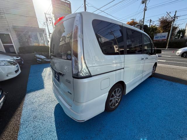 セレナ ハイウェイスター Vセレクション プッシュスタート ナビゲーション 地デジTV 両側パワースライドドア キセノンライト バックモニター クルーズコントロール(28枚目)