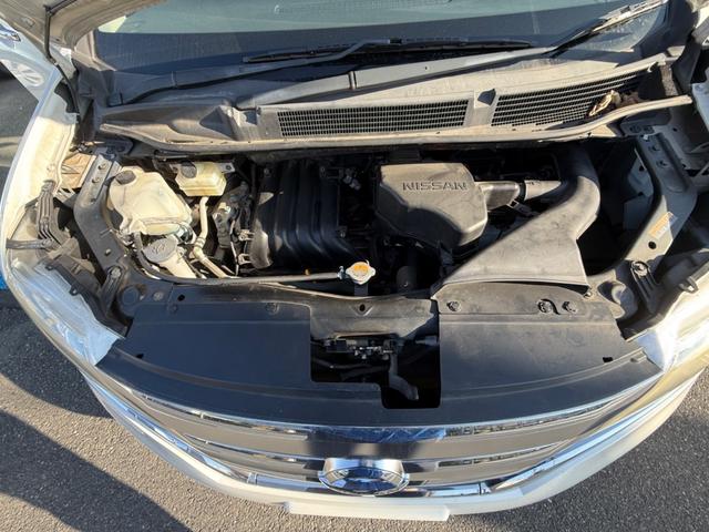 セレナ ハイウェイスター Vセレクション プッシュスタート ナビゲーション 地デジTV 両側パワースライドドア キセノンライト バックモニター クルーズコントロール(33枚目)