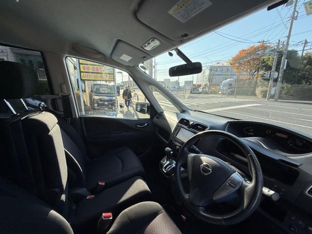 セレナ ハイウェイスター Vセレクション プッシュスタート ナビゲーション 地デジTV 両側パワースライドドア キセノンライト バックモニター クルーズコントロール(43枚目)