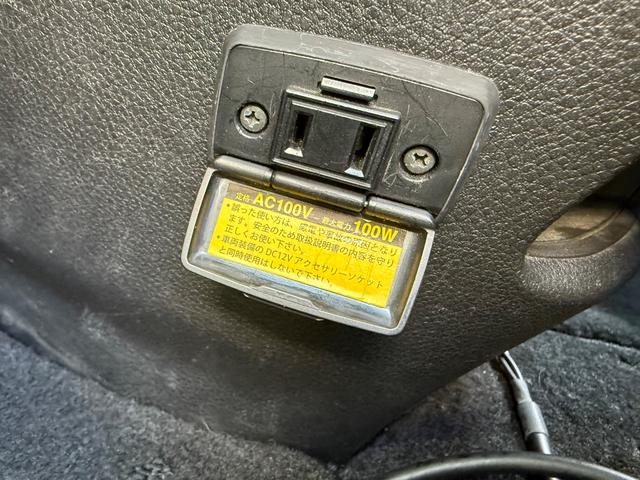 セレナ ハイウェイスター Vセレクション プッシュスタート ナビゲーション 地デジTV 両側パワースライドドア キセノンライト バックモニター クルーズコントロール(73枚目)