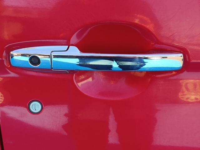 Ｎ－ＯＮＥ プレミアム・Ｌパッケージ　プッシュスタート　ツートンカラースタイル　アルミ　フォグランプ　車検８年１１月　取説　保証書　実走行４万キロ台（15枚目）