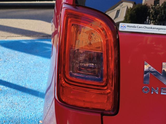 Ｎ－ＯＮＥ プレミアム・Ｌパッケージ　プッシュスタート　ツートンカラースタイル　アルミ　フォグランプ　車検８年１１月　取説　保証書　実走行４万キロ台（18枚目）