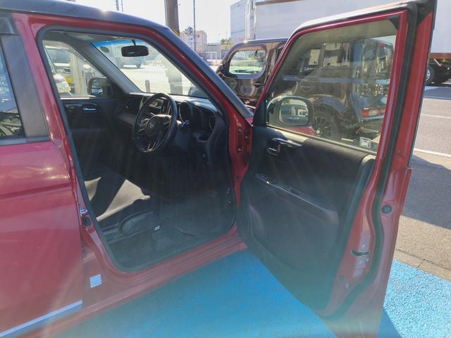 Ｎ－ＯＮＥ プレミアム・Ｌパッケージ　プッシュスタート　ツートンカラースタイル　アルミ　フォグランプ　車検８年１１月　取説　保証書　実走行４万キロ台（20枚目）