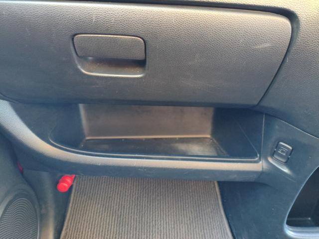 Ｎ－ＯＮＥ プレミアム・Ｌパッケージ　プッシュスタート　ツートンカラースタイル　アルミ　フォグランプ　車検８年１１月　取説　保証書　実走行４万キロ台（38枚目）