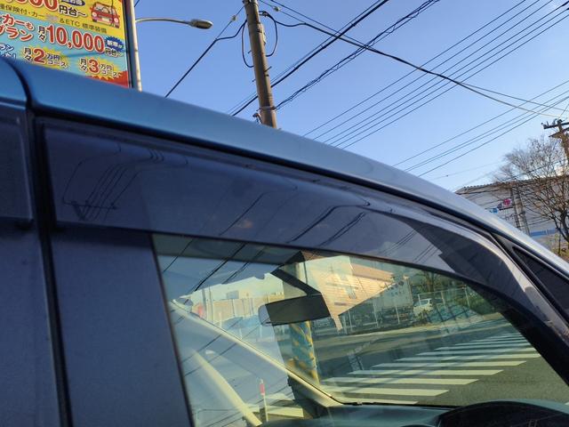 セレナ ２０Ｇ　Ｓ－ハイブリッド　プッシュスタート　両側パワースライドドア　ナビゲーション　地デジＴＶ　バックモニター　後席フリップダウンモニター（19枚目）