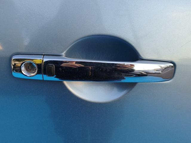 セレナ ２０Ｇ　Ｓ－ハイブリッド　プッシュスタート　両側パワースライドドア　ナビゲーション　地デジＴＶ　バックモニター　後席フリップダウンモニター（20枚目）