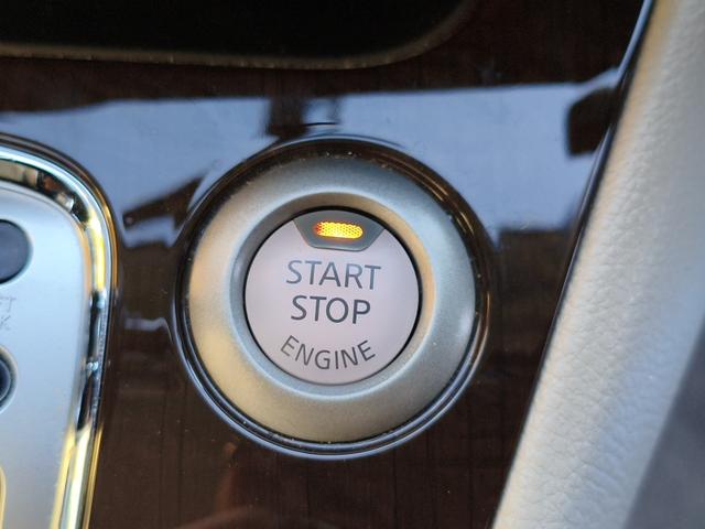 セレナ ２０Ｇ　Ｓ－ハイブリッド　プッシュスタート　両側パワースライドドア　ナビゲーション　地デジＴＶ　バックモニター　後席フリップダウンモニター（36枚目）