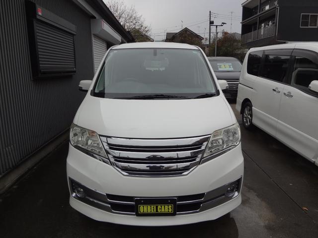 セレナ ライダー　純正ナビ　ＴＶ　バックカメラ　ＥＴＣ　スマートキー　両側パワースライドドア　純正１６インチＡＷ　後席モニター（3枚目）