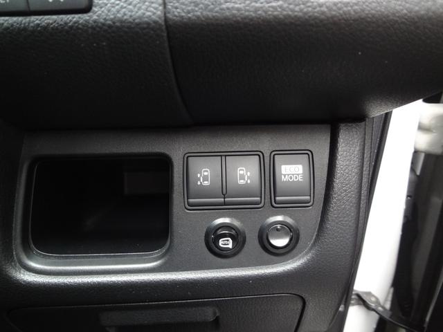 セレナ ライダー　純正ナビ　ＴＶ　バックカメラ　ＥＴＣ　スマートキー　両側パワースライドドア　純正１６インチＡＷ　後席モニター（28枚目）