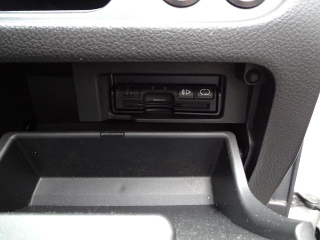 セレナ ライダー　純正ナビ　ＴＶ　バックカメラ　ＥＴＣ　スマートキー　両側パワースライドドア　純正１６インチＡＷ　後席モニター（29枚目）