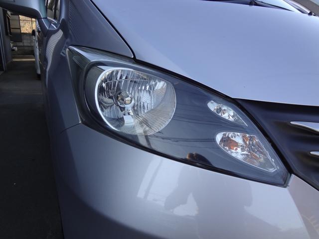 フリード Ｇ　ジャストセレクション　純正ナビ　ＴＶ　後席モニター　キーレス　バックカメラ　ＥＴＣ　片側パワースライド（4枚目）