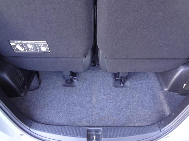 フリード Ｇ　ジャストセレクション　純正ナビ　ＴＶ　後席モニター　キーレス　バックカメラ　ＥＴＣ　片側パワースライド（14枚目）