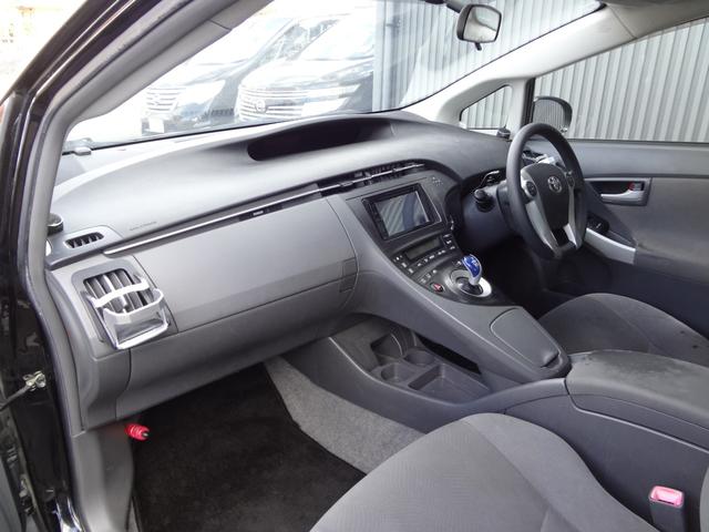 プリウス S ディスプレイオーディオ バックカメラ ビルトインETC スマートキー プッシュスタート LEDヘッドライト オートライト クルーズコントロール 社外15インチAW(9枚目)