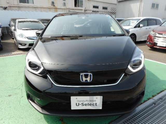e:HEVホーム センシング ナビ 前後ドラレコ ETC クルコン 禁煙車 スマートキー アイドリングストップ 衝突被害軽減ブレーキ ワンオーナー LEDヘッドライト Rカメラ オートエアコン キーレス 地デジ CD(2枚目)