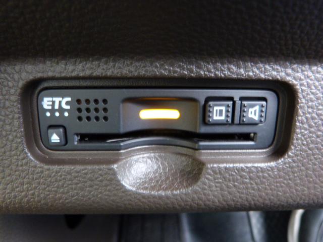 【ＥＴＣ】便利なＥＴＣ車載器も装備！高速道路の料金所もスムーズに通過できます。今や必須の装備ですね！お客様用にセットアップをしてのお渡しとなります！